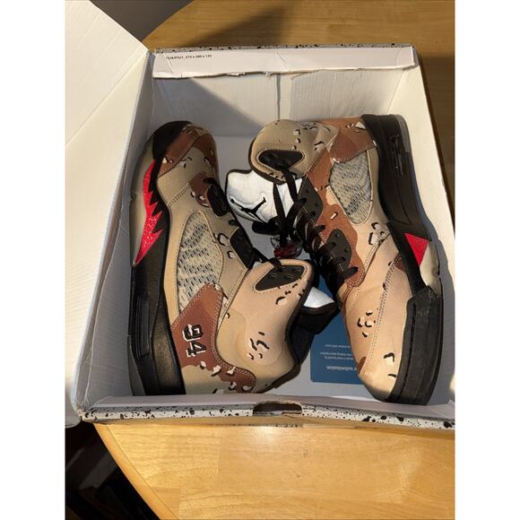 Supreme x Air Jordan 5 Retro \'Desert Camo\' Size 14 All OG main image 6